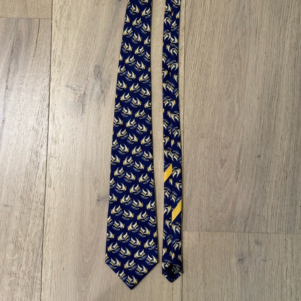 Salvatore Ferragamo blue yellow and white patterned silk tie